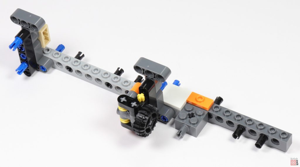 LEGO Star Wars 75275 - Bauabschnitt 01, Bild 18 | ©2020 Brickzeit