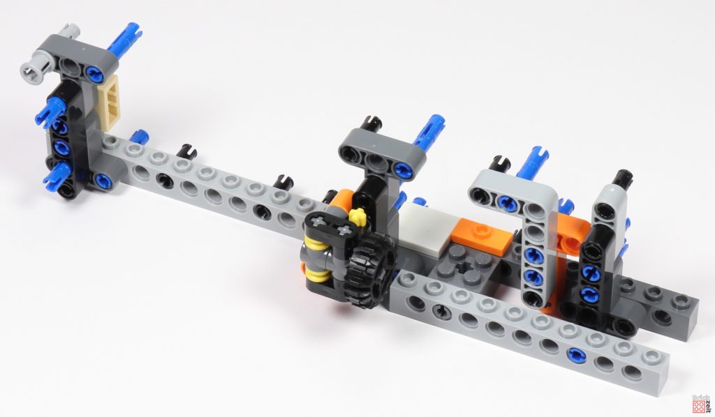 LEGO Star Wars 75275 - Bauabschnitt 01, Bild 22 | ©2020 Brickzeit