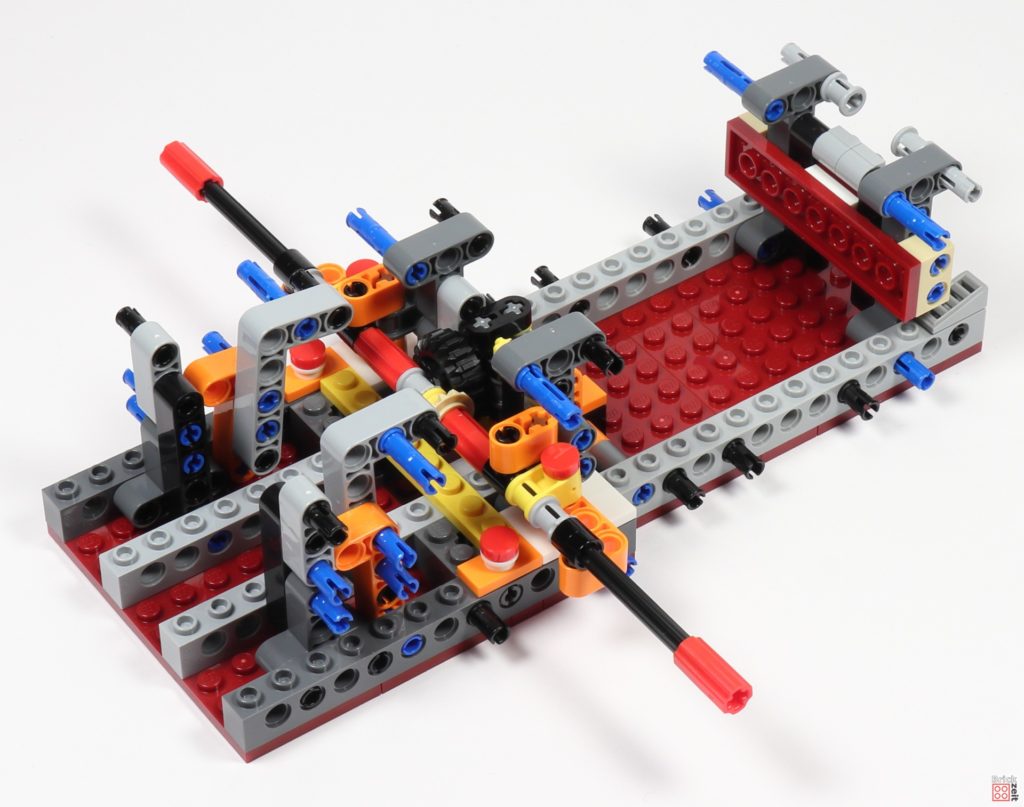 LEGO Star Wars 75275 - Bauabschnitt 01, Bild 34 | ©2020 Brickzeit