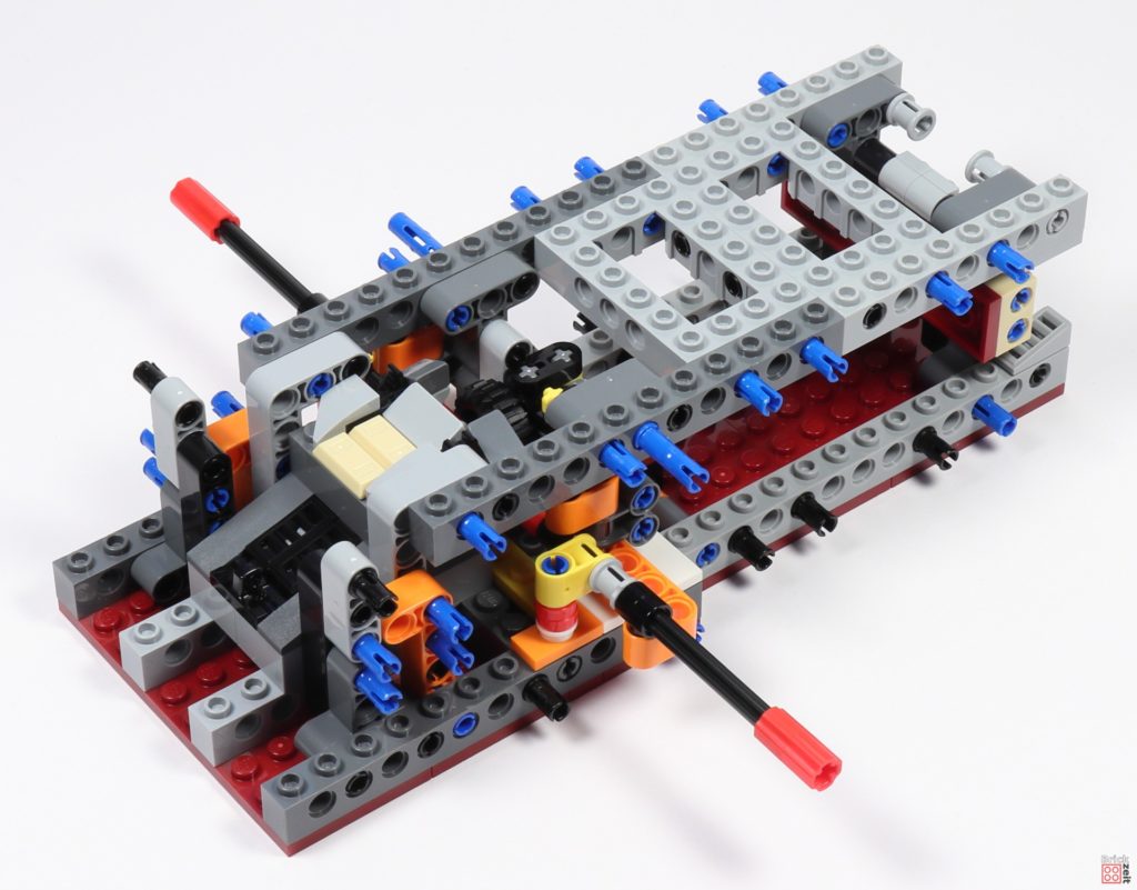 LEGO Star Wars 75275 - Bauabschnitt 02, Bild 06 | ©2020 Brickzeit