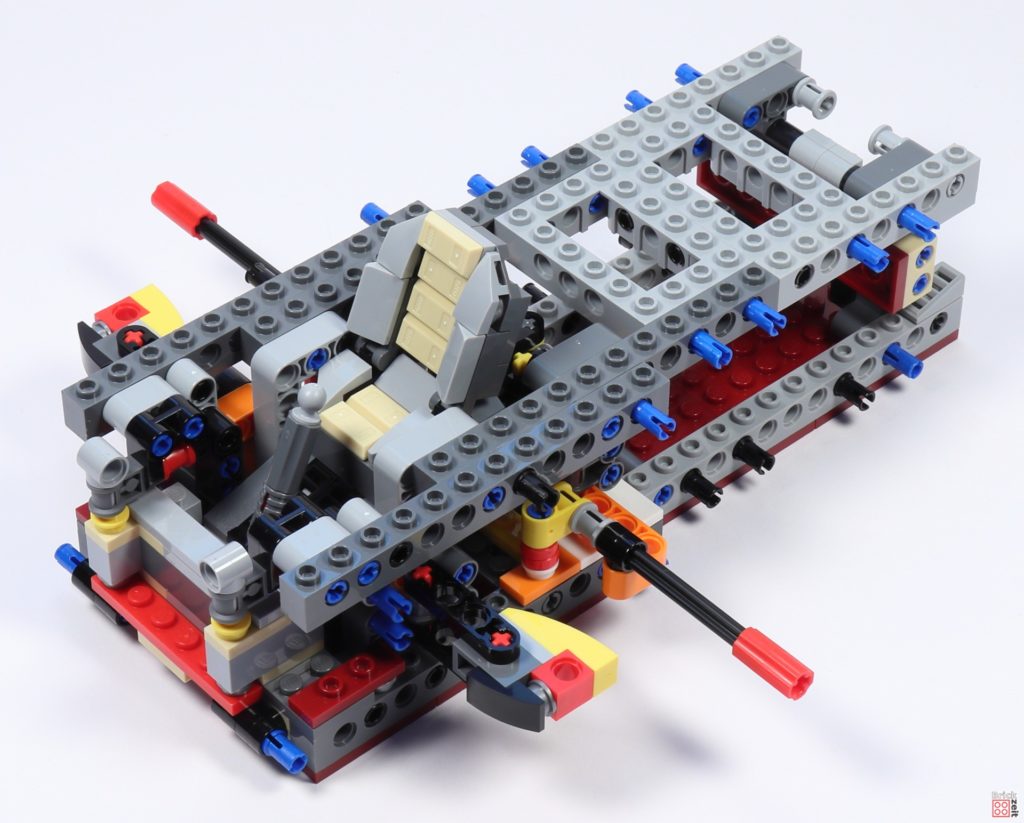 LEGO Star Wars 75275 - Bauabschnitt 02, Bild 17 | ©2020 Brickzeit
