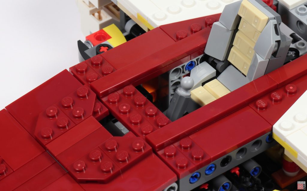 LEGO Star Wars 75275 - Bauabschnitt 04, Bild 20 | ©2020 Brickzeit