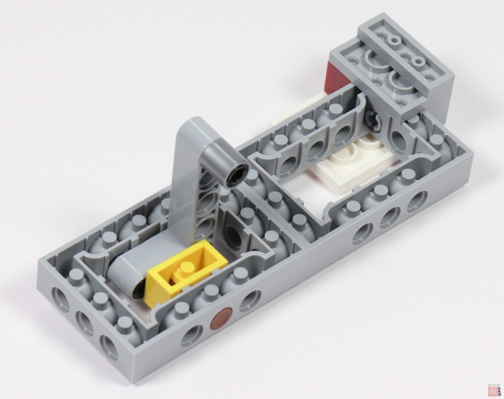 LEGO Star Wars 75275 - Bauabschnitt 05, Bild 10 | ©2020 Brickzeit