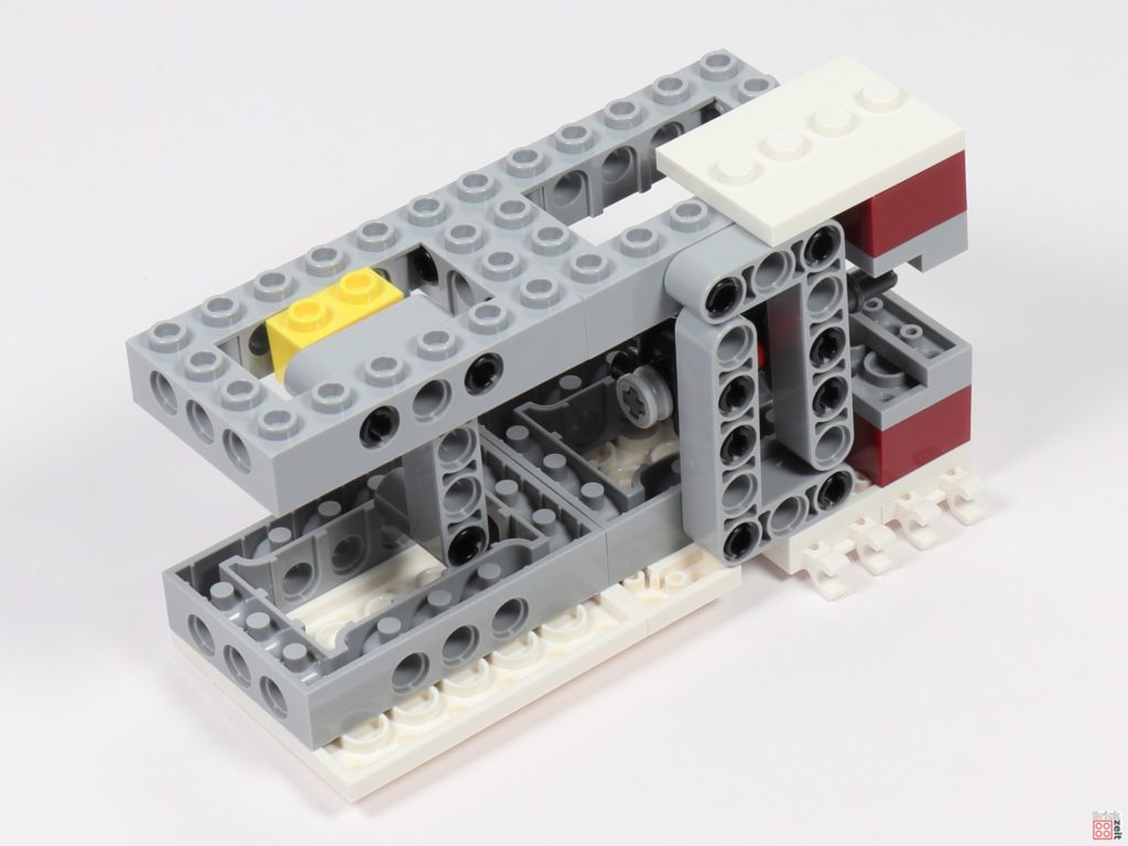 LEGO Star Wars 75275 - Bauabschnitt 05, Bild 11 | ©2020 Brickzeit