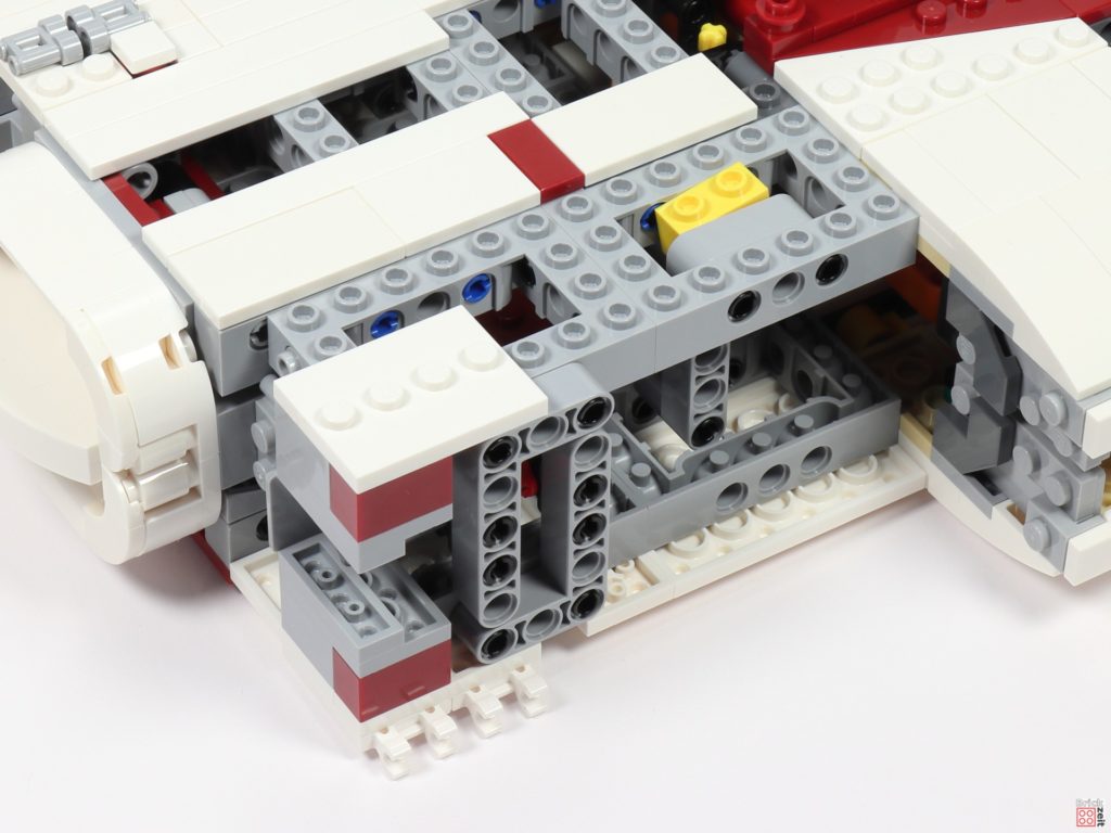 LEGO Star Wars 75275 - Bauabschnitt 06, Bild 02 | ©2020 Brickzeit