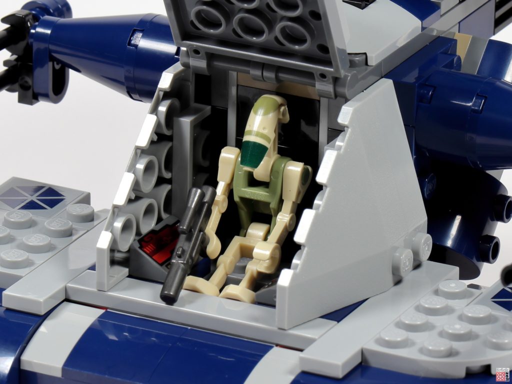  LEGO Star Wars 75283 AAT, Pilotensitz | ©2020 Brickzeit