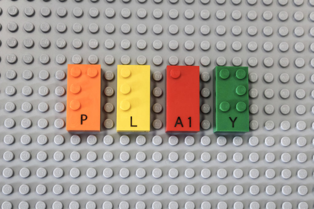 LEGO Braille Steine - Play | ©LEGO Gruppe