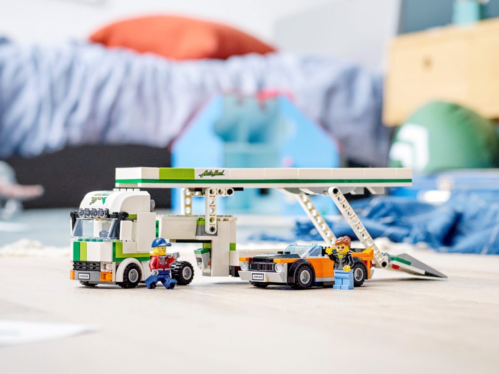 LEGO City 60305 Autotransporter | ©LEGO Gruppe
