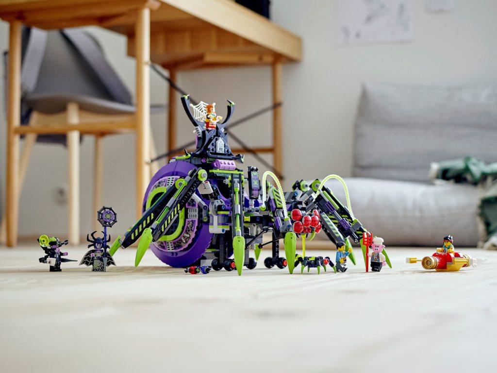 LEGO Monkie Kid 80022 Hauptquartier der Spider Queen | ©LEGO Gruppe