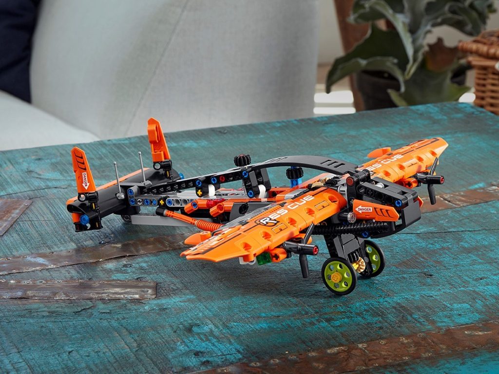 LEGO Technic 42120 Luftkissenboot für Rettungseinsätze | ©LEGO Gruppe