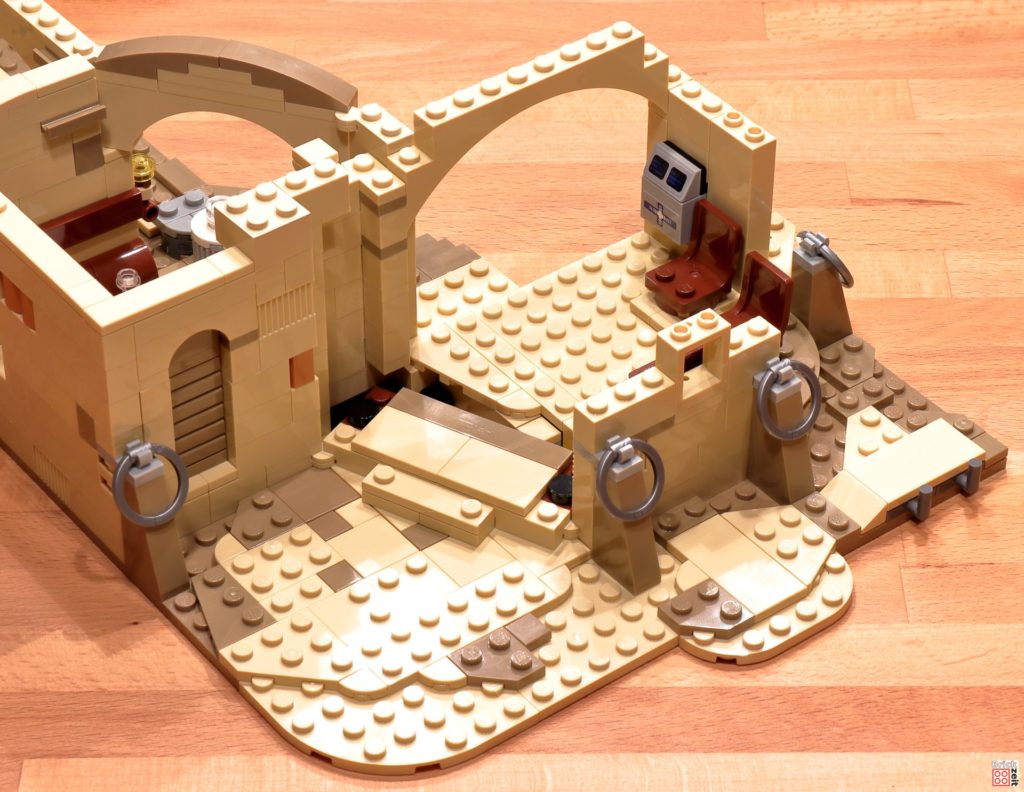 LEGO 75290 - Cantina, Bauabschnitt 8 | ©Brickzeit