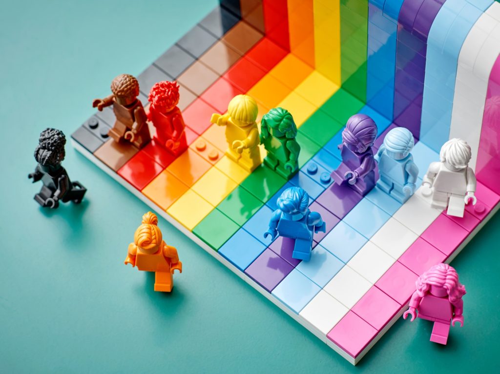 LEGO 40516 Everyone is awesome | ©LEGO Gruppe
