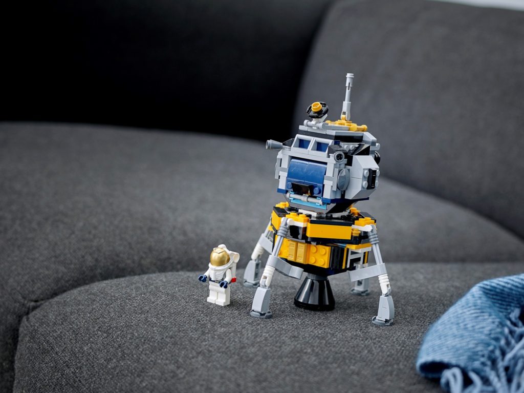 LEGO Creator 3-in-1 31117 Spaceshuttle-Abenteuer | ©LEGO Gruppe