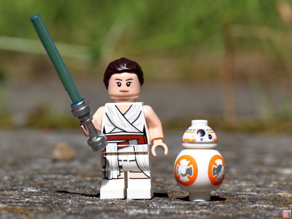Rey und BB-8 aus LEGO Star Wars Magazin Nr. 73 | ©Brickzeit