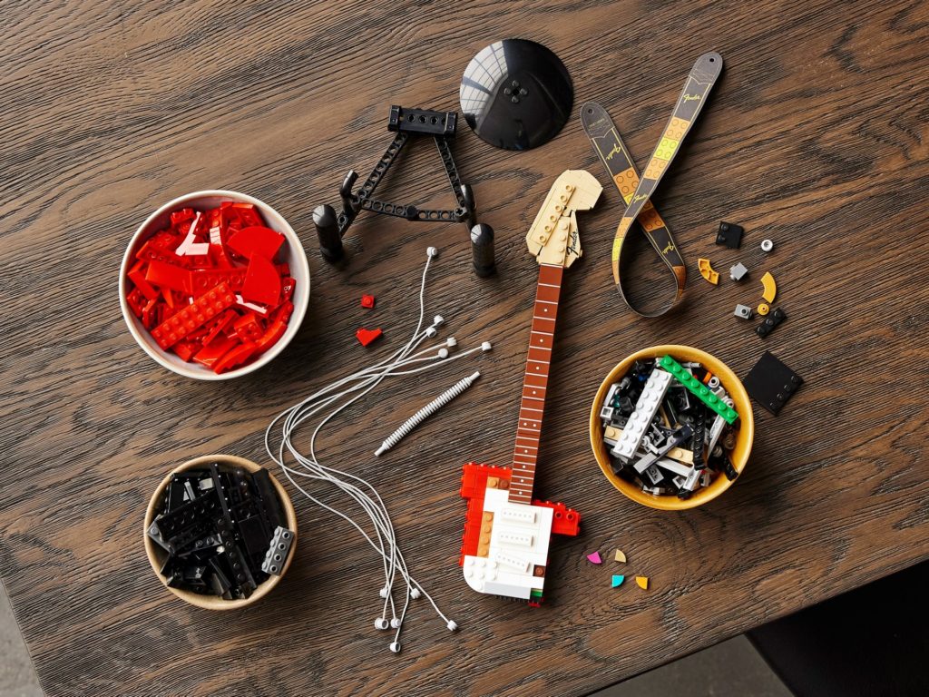 LEGO Ideas 21329 Fender Stratocaster | ©LEGO Gruppe