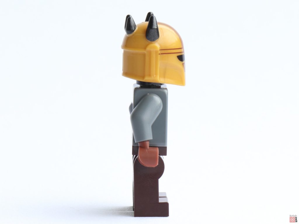 LEGO 75319 - Die mandalorianische Schmiedin, rechte Seite | ©Brickzeit