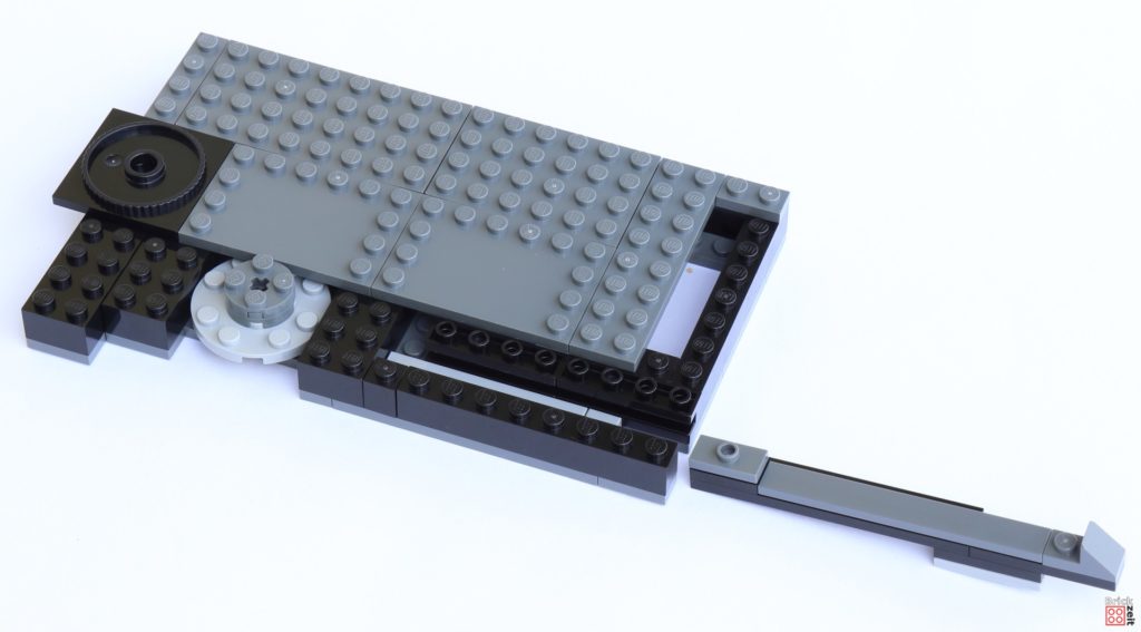LEGO 75324 im Bau | ©Brickzeit