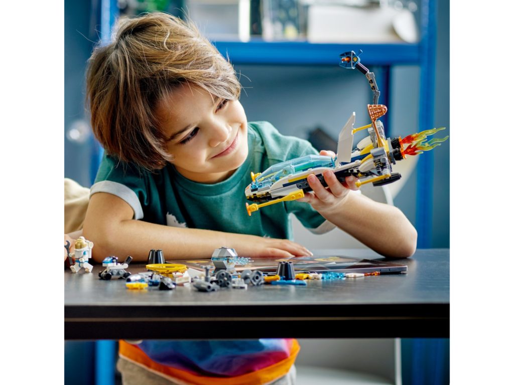 LEGO City 60354 Erkundungsmissionen im Weltraum | ©LEGO Gruppe