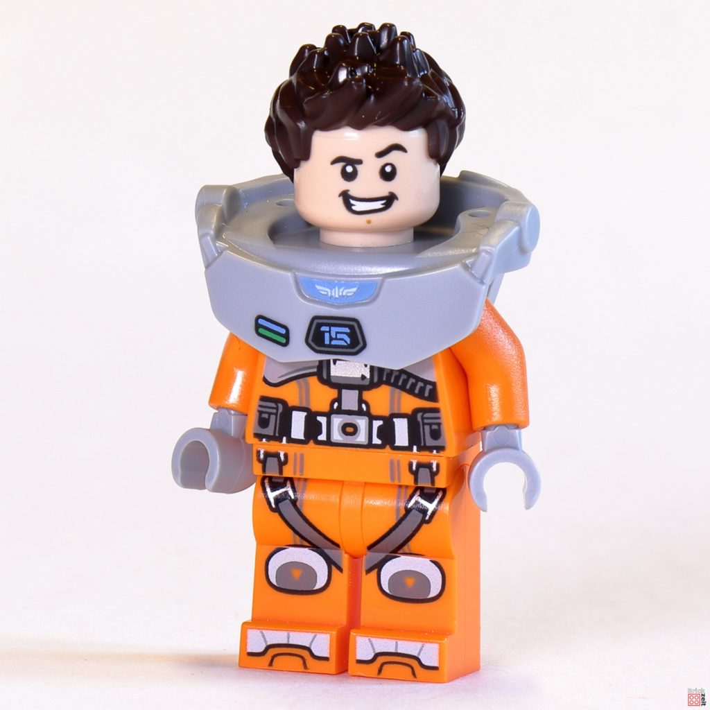 LEGO 76832 - Buzz Lightyear mit alternativem Kopf und Haarteil | ©Brickzeit