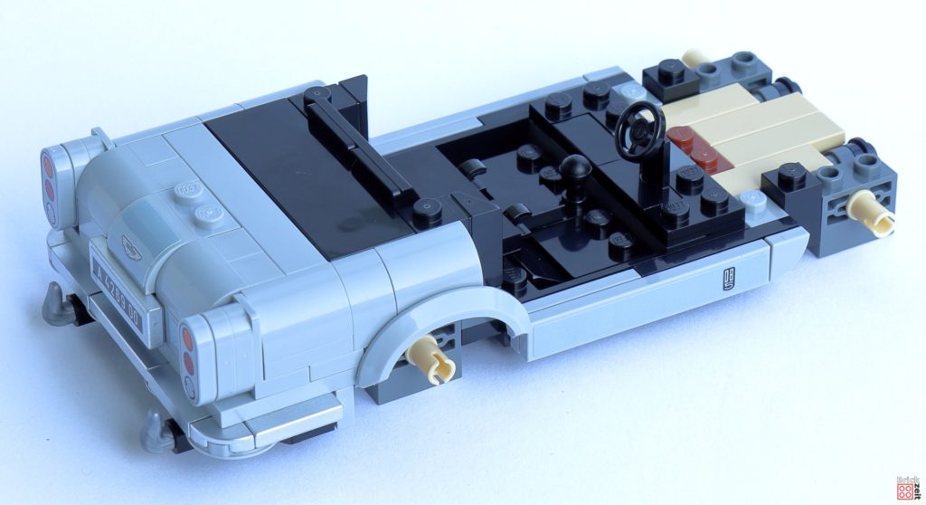 LEGO 76911 - Erster Baubschnitt fertig | ©Brickzeit