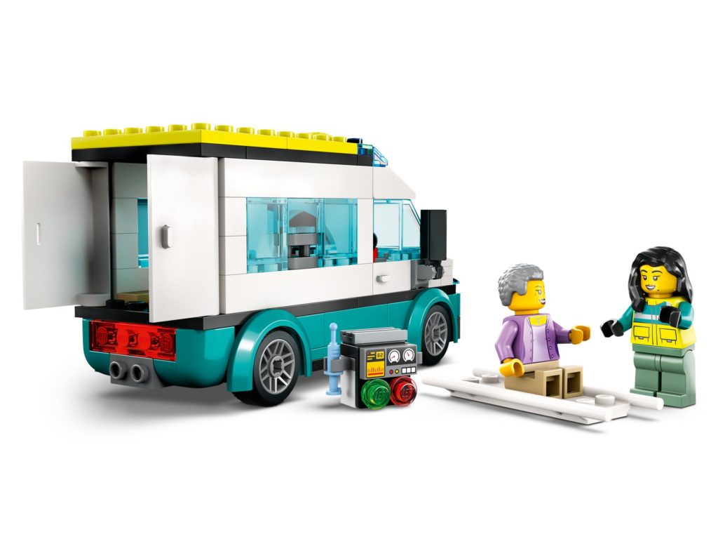 LEGO City 60371 Hauptquartier der Rettungsfahrzeuge | ©LEGO Gruppe
