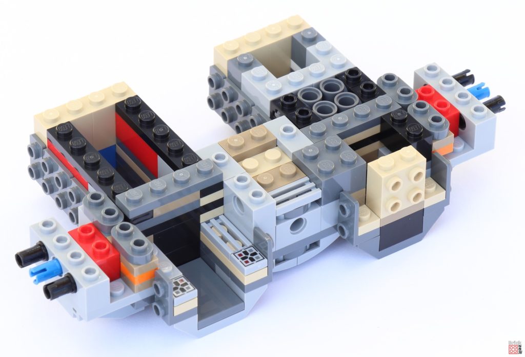 LEGO 75347 - Aufbau Hülle | ©Brickzeit