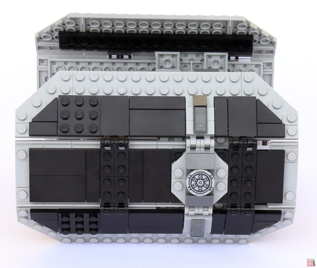 LEGO 75347 TIE Bomber, rechte Seite | ©Brickzeit
