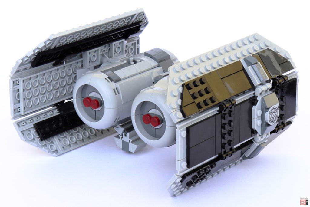 LEGO 75347 TIE Bomber, hinten rechts | ©Brickzeit