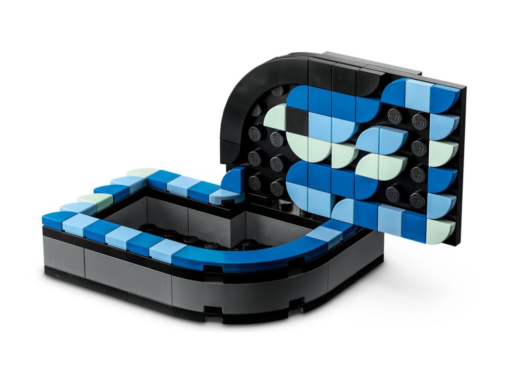 LEGO DOTS 41811 Hogwarts Schreibtisch-Set | ©LEGO Gruppe