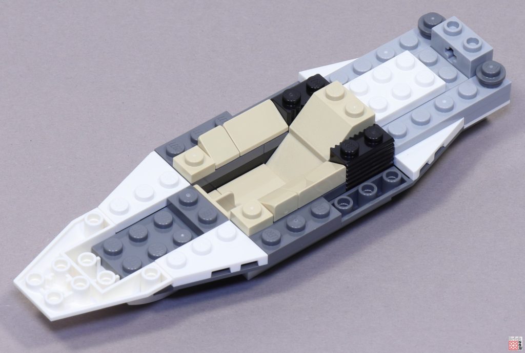 LEGO 7348 - Fang Fighter im Bau | ©Brickzeit