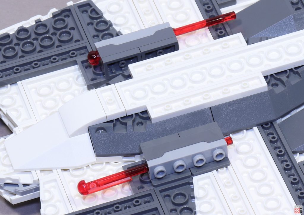 LEGO 7348 - Stabshooter an Unterseite des Fang Fighter | ©Brickzeit