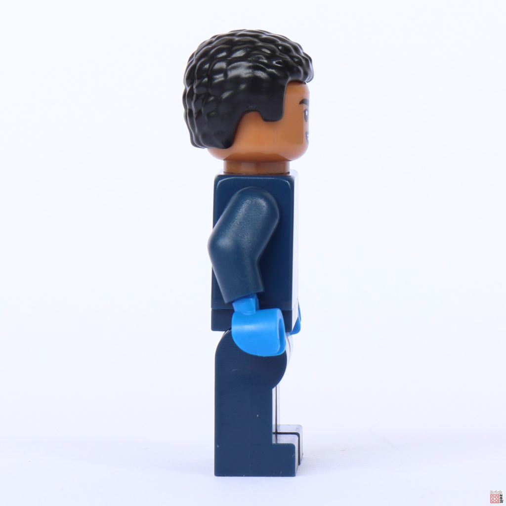 LEGO 75348 - Mandalorianischer Fleetcommander mit Haarteil, rechte Seite | ©Brickzeit