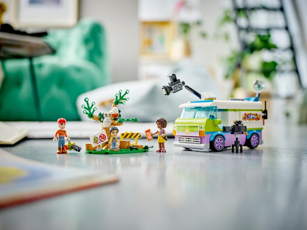 LEGO Friends 41749 Nachrichtenwagen | ©LEGO Gruppe