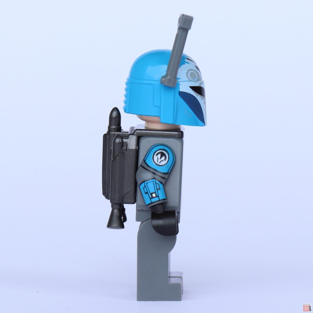 LEGO 75361 - Bo-Katan Kryze mit Helm, rechte Seite | ©Brickzeit