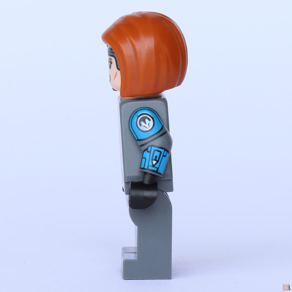 LEGO 75361 - Bo-Katan Kryze mit Haaren, linke Seite | ©Brickzeit