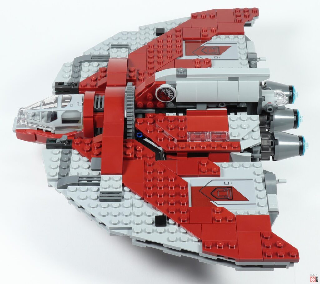 LEGO 75362 - Ahsokas Jedi Shuttle, linke Seite | ©Brickzeit