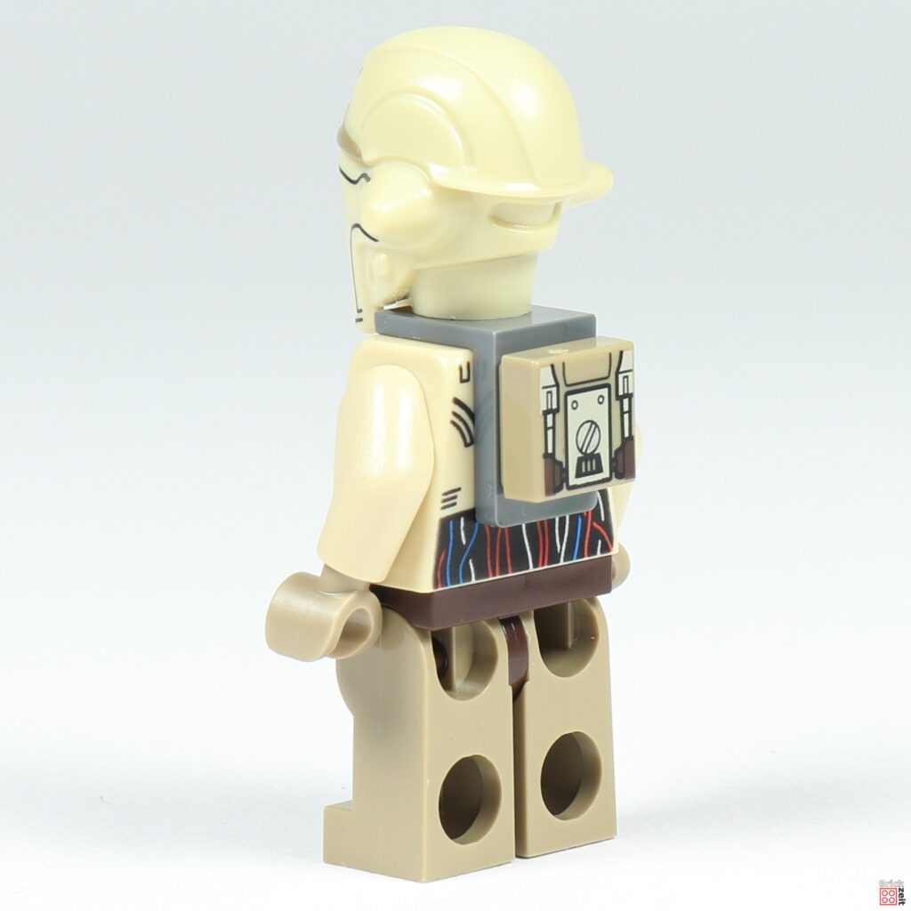 LEGO 75362 - Professor Huyang seitlich hinten mit Backpack | ©Brickzeit
