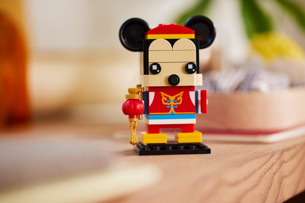 LEGO BrickHeadz 40673 Micky Maus im Frühlingsfestkostüm | ©LEGO Gruppe