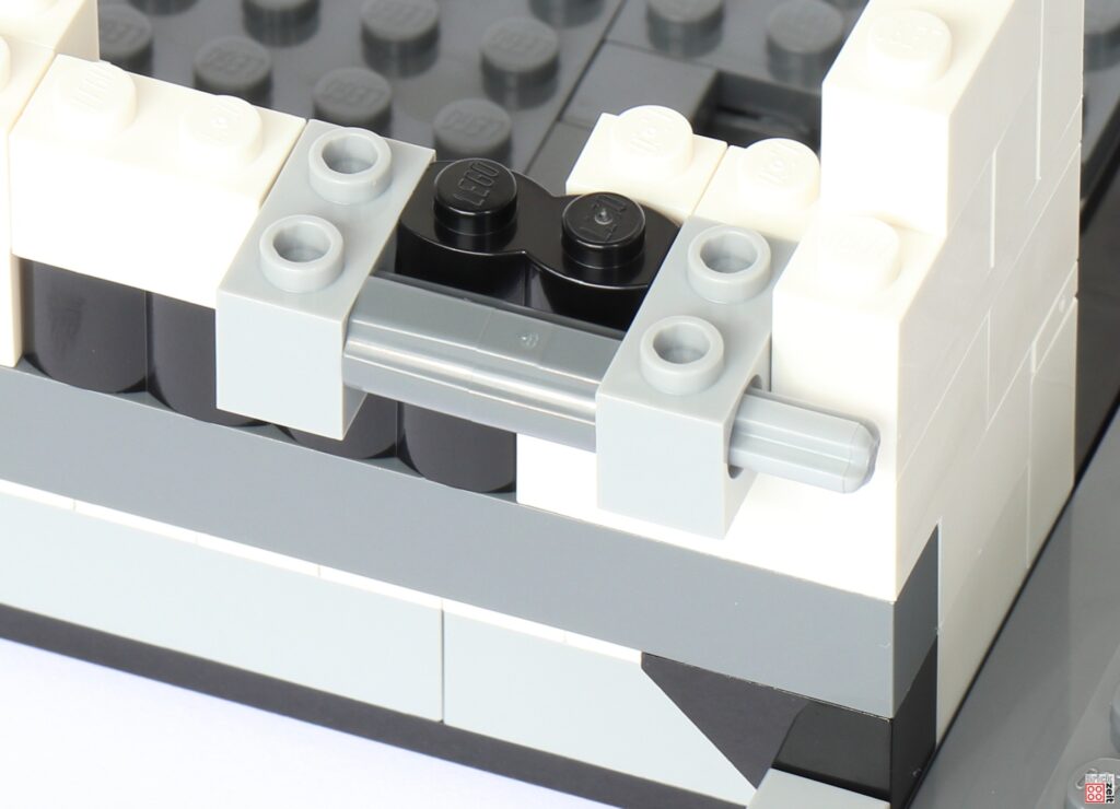 LEGO 75387 - Bauabschnitt 2, Vorbereitung Türöffner | ©Brickzeit