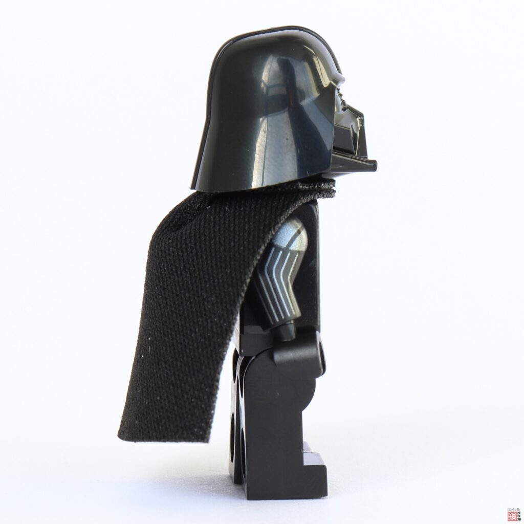 LEGO 75387 - Darth Vader, rechte Seite | ©Brickzeit