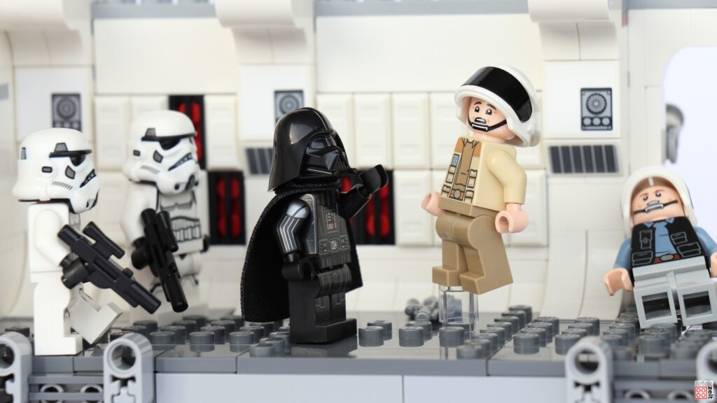LEGO 75387 - Darth Vader befragt Captain Antilles | ©Brickzeit