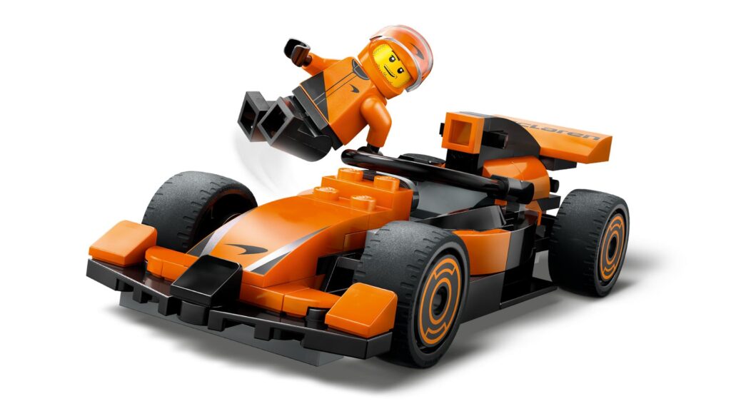 LEGO City 60442 F1 Rennfahrer mit McLaren Rennauto | ©LEGO Gruppe