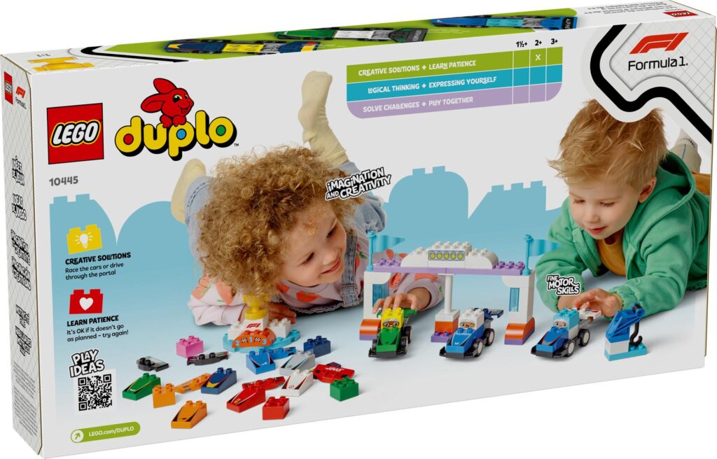 LEGO DUPLO 10445 F1 Team Rennautos mit Rennfahrern | ©LEGO Gruppe
