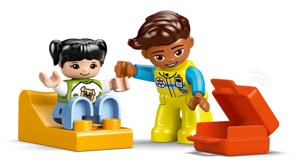 LEGO DUPLO 10447 Rettungswagen mit Fahrer | ©LEGO Gruppe
