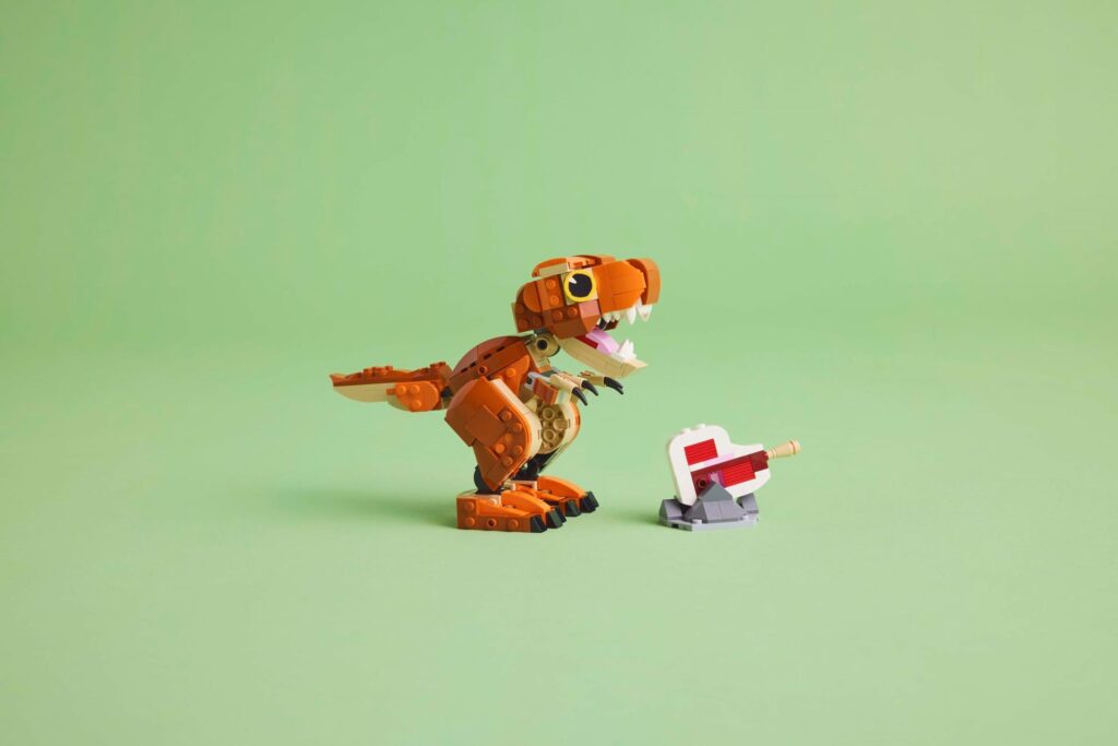 LEGO Jurassic World 76967 Little Eatie: T.Rex | ©LEGO Gruppe